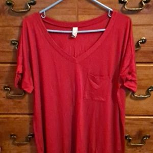 Red Flamingo boyfriend tshirt, size large